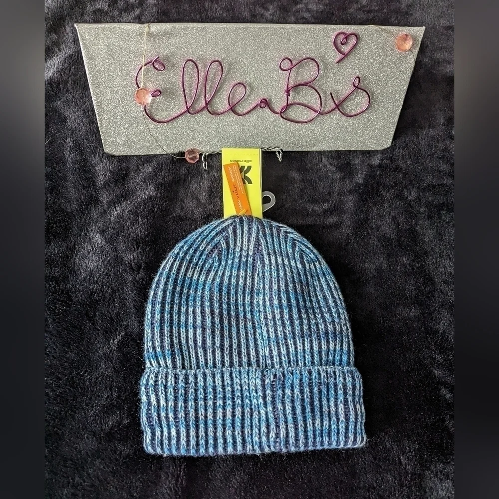 NWT All in Motion Girls Blue Fleece Lined Winter Hat